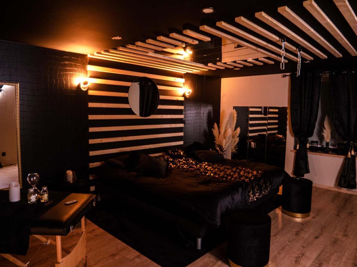 Douceur Du Charme - Love-Room A Charmes Entre Epinal Et Nancy Exterior foto